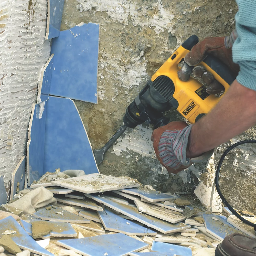 Burin à Carrelage à Queue SDS+ DeWalt 40 X 250mm 7 Burin à Carrelage à Queue SDS+ DeWalt 40 X 250mm – Image 5